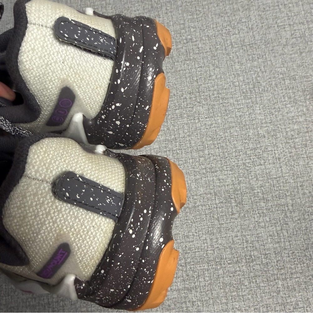 Brooks Women's Catamount 2 Trail Running Shoe - Picture 9 of 14